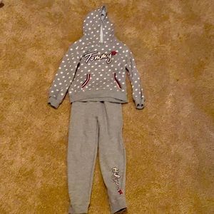 Tommy Hilfiger 2 piece set